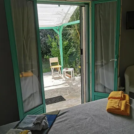 Les Hotes Landes Panzió 4*