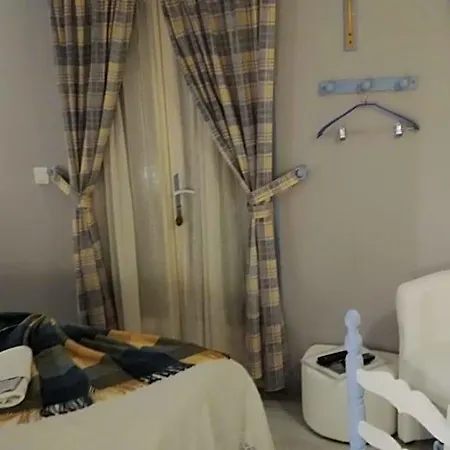Les Hotes Landes Bed & Breakfast 4*