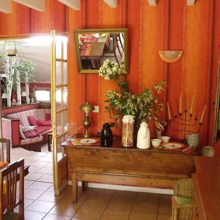 Les Hotes Landes Panzió 4*