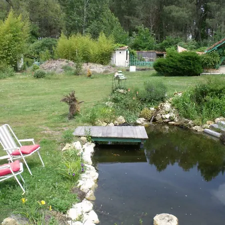 Les Hotes Landes Bed & Breakfast 4*