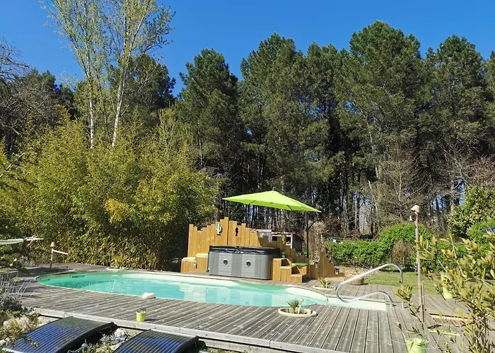 Nocleg ze śniadaniem Les Hotes Landes 4*