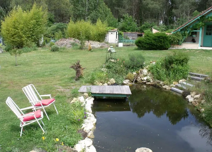 Les Hotes Landes Nocleg ze śniadaniem 4*